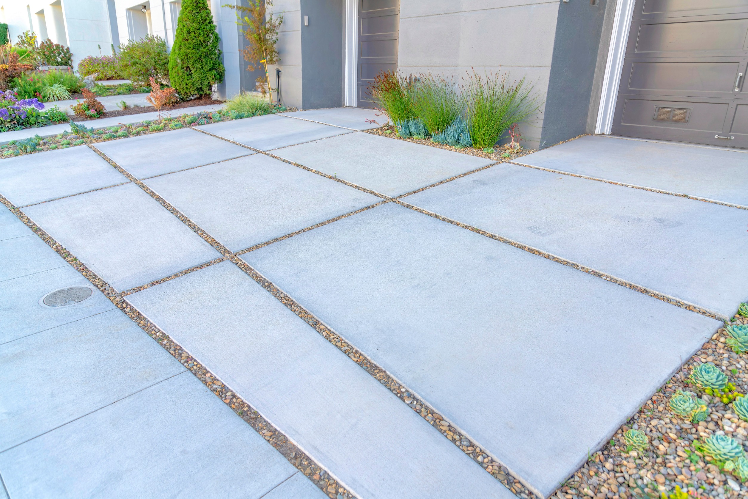 Concrete Driveway of a home in in Perrysburg, Ohio